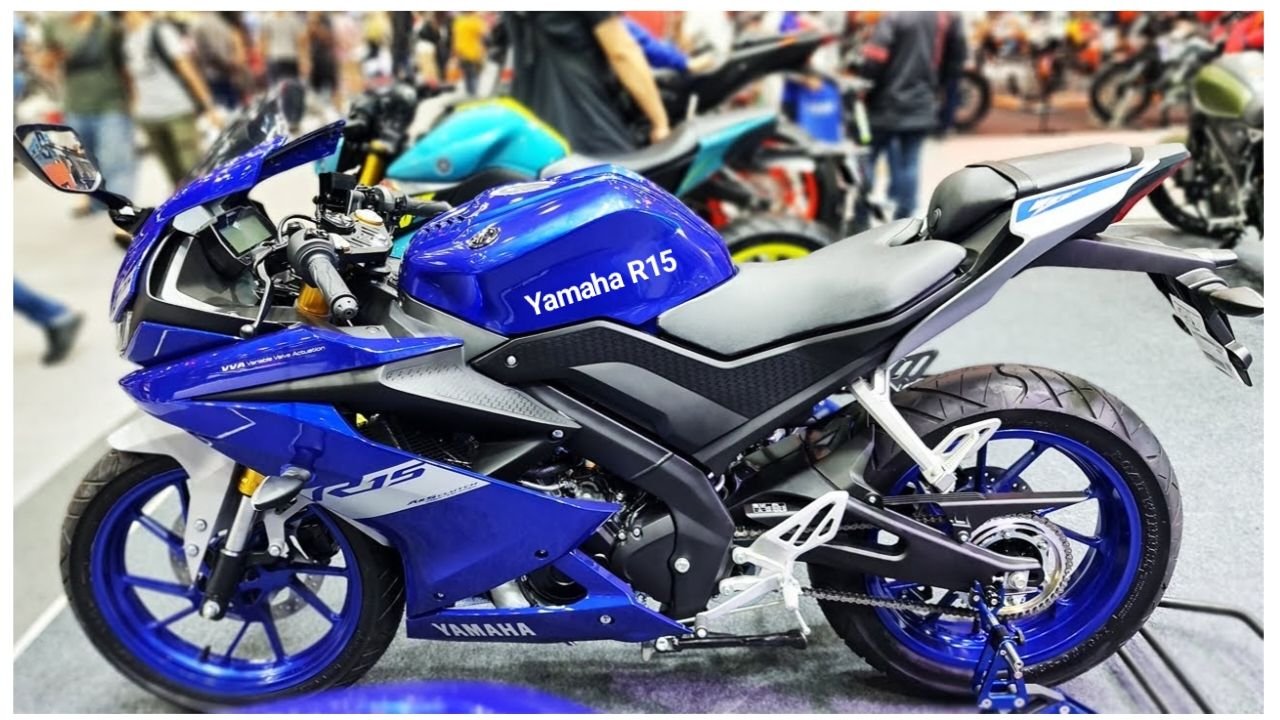 कम बजट में लेनी है Yamaha R15 शानदार मौका R15 मिल रही है बहुत सस्ती जाने की किमत और उठा लाभ, New No1 Bike